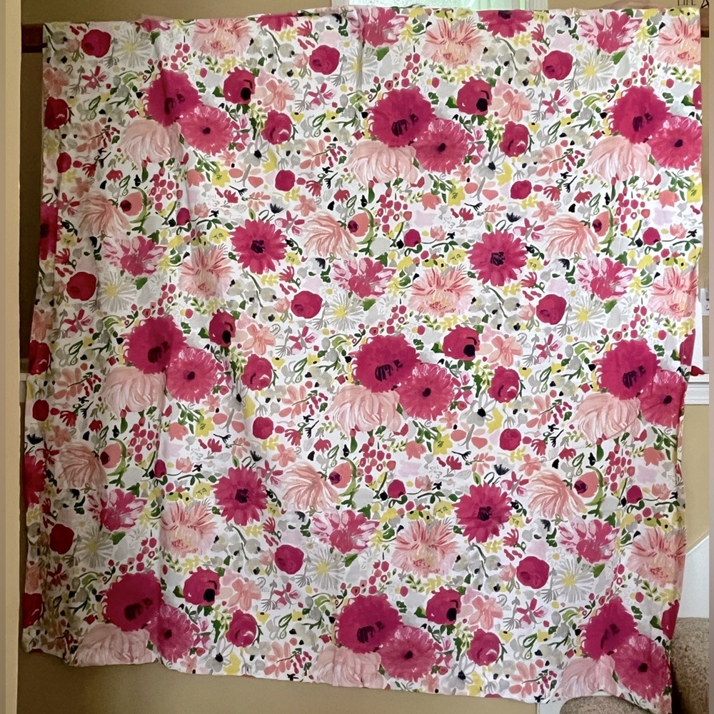 Kate Spade Shower Curtain “Dahlia” ❤️